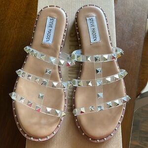 Steve Madden Size 6.5 Sandal
